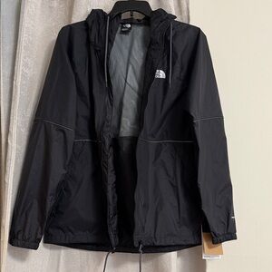 The North Face ‏ men’s Black Windbreaker brand new .